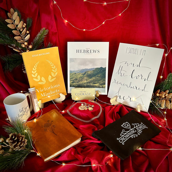 I Am Her Luxe Gift Box - Hannah