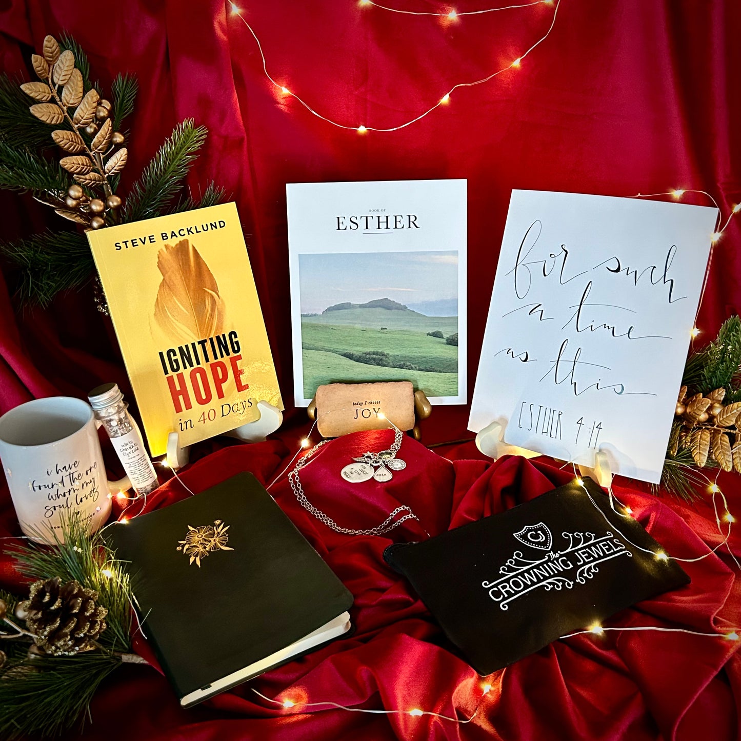 I Am Her Luxe Gift Box - Esther