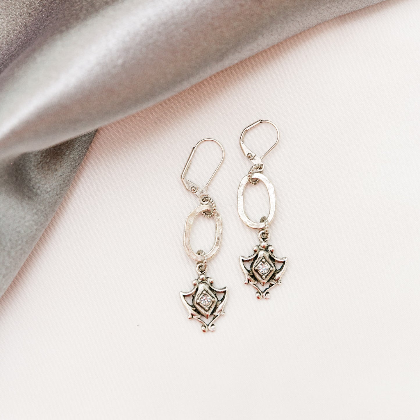 Heaven Inspired Avva Earrings - Silver